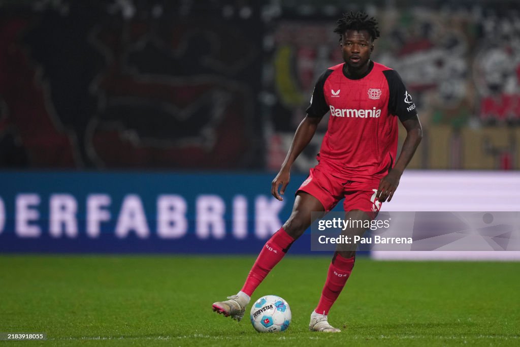 Edmond Tapsoba Edmond Tapsoba Edmond Tapsoba boosts Bayer Leverkusen with injury all clear