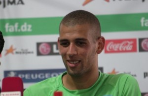 Islam Slimani 300x195 1