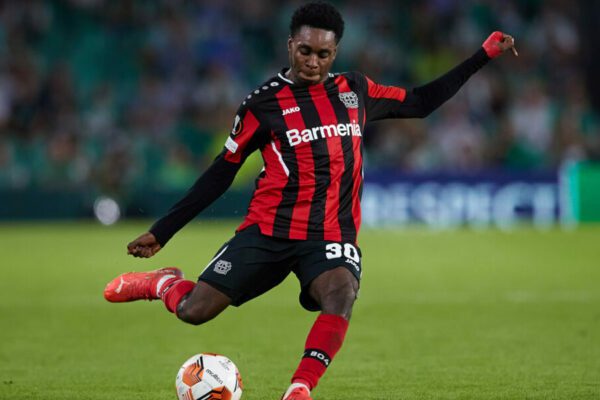 "Jeremie Frimpong Leans Towards Arsenal Move Amidst Interest from Man United"