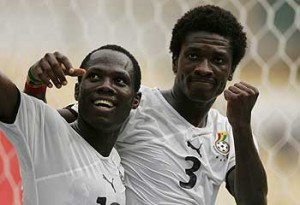 Emmanuel Badu L Asamoah Gyan R 300x205 1
