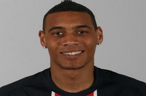 guillaume-hoarau-psg - AfricaSoccer.com guillaume hoarau psg GUILLAUME HOARAU ITS CHINA AfricaSoccercom