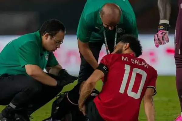 Major blow: english media spotlight on Mohamed Salah's injury