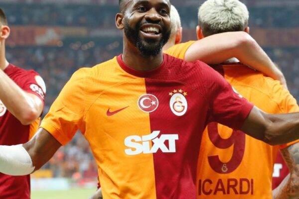Galatasaray firmly declines Real Betis' bid for Cédric Bakambu