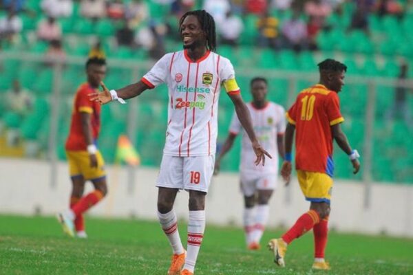 Al Ta'awon eyes Ghanaian midfield maestro Richmond Lamptey