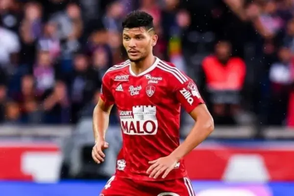 Moroccan international Ashraf Dari expresses desire to depart from french club Brest