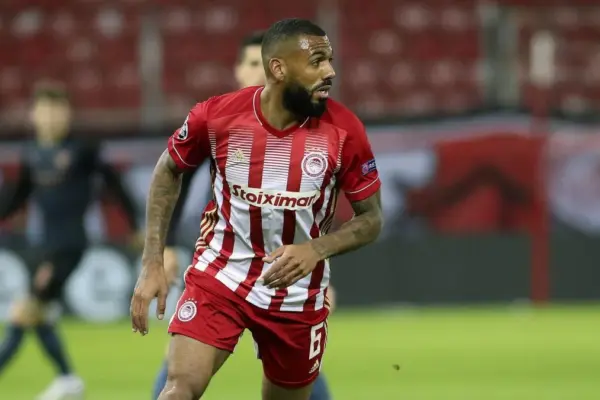 Sunderland pursues Yann M'Vila amidst Ligue 1 interest