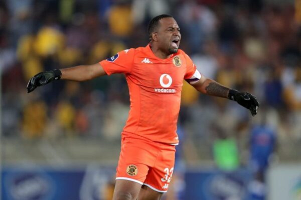 Itumeleng Khune returns to Kaizer Chiefs amidst uncertain future