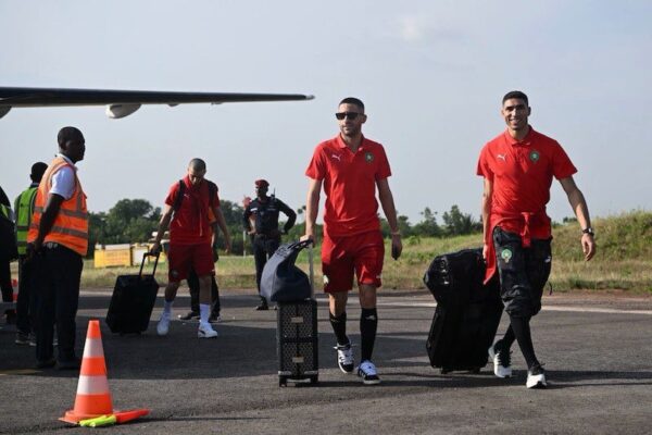 Achraf Hakimi and Mohamed Salah share top spot in market value among arab footballers