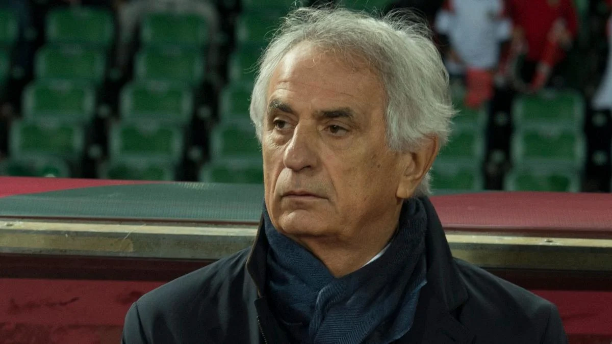 Algeria's quest for redemption: Vahid Halilhodžić weighs options amidst coaching offers