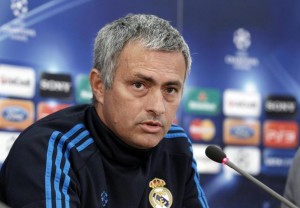 Mourinho S Est Brouille Avec Le Vestiaire 300x208 1