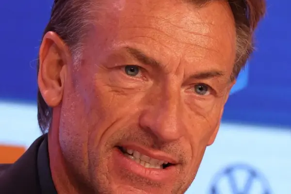Hervé Renard clarifies Ivory Coast's approach amidst FFF refusal