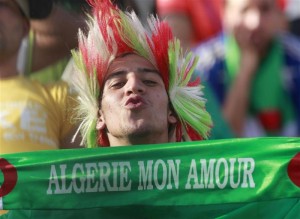 Supporters Algeriens 300x219 1