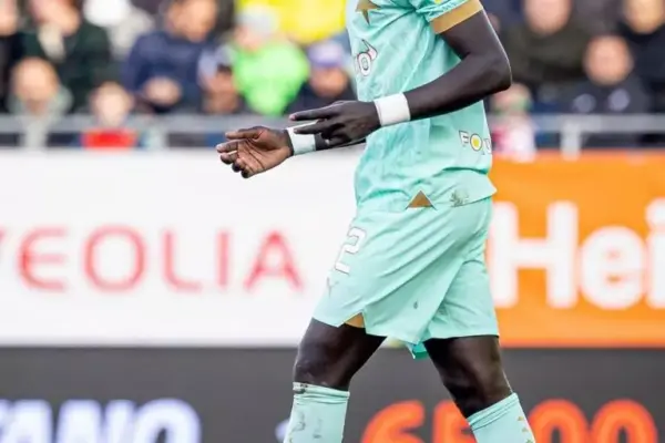 Slavia Prague secures commanding victory over MFK Karviná, led by Diouf and Tijani