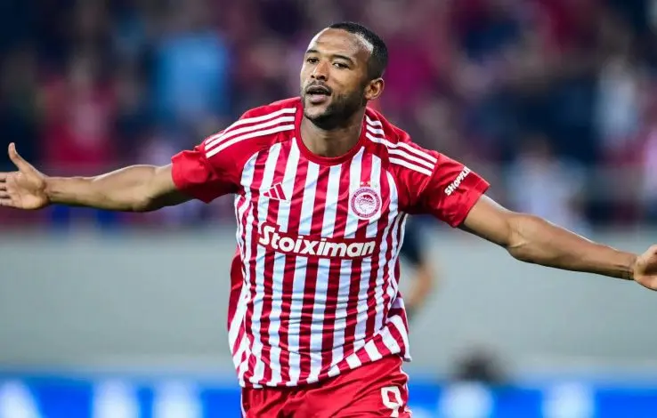Ayoub El Kaabi nets brace to propel Olympiacos to victory in Greek League