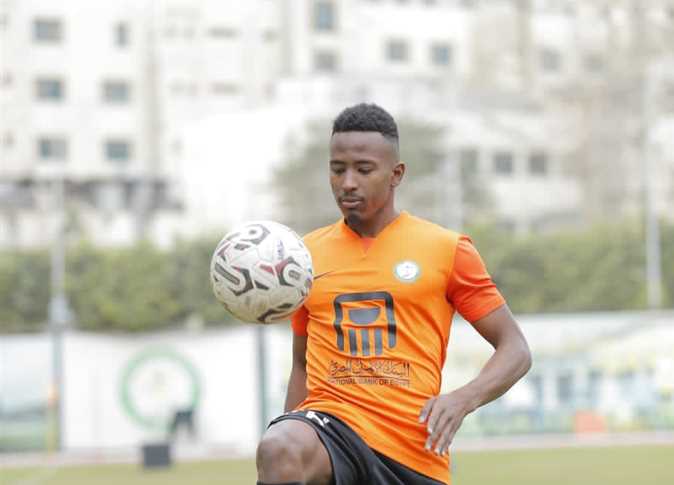Al Ahli Bank secures Palestinian national team player
