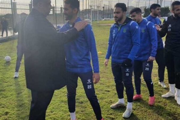 President of Al-Ittihad Alexandria motivates players ahead of Ceramica clash in the League Cup