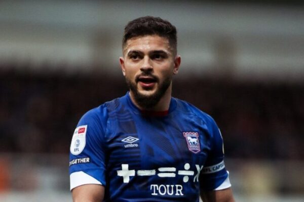 Sam Morsy creates and leads his team to a thrilling victory in the fight for premier league qualification