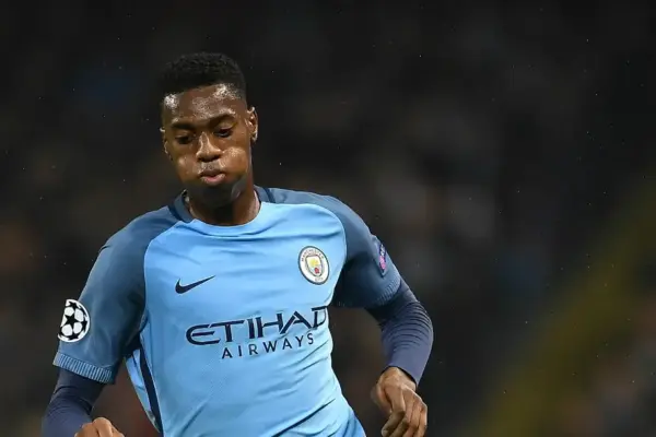 Liverpool eyes Fulham's defensive gem Tosin Adarabioyo on bosman deal