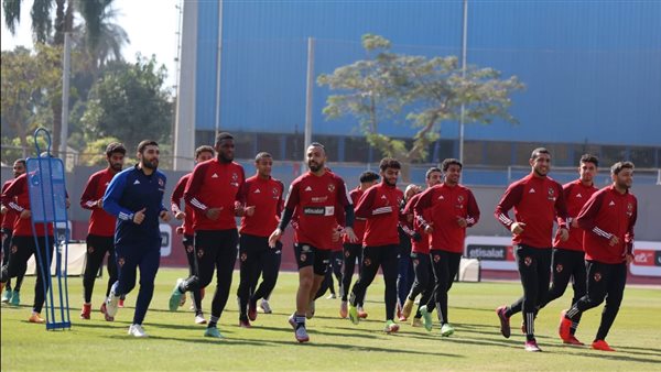 Ahly training session: Abd El Kader and Koka under rehabilitation, Koller checks on injured players