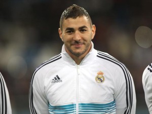 967570-15846808-640-480-300x225 - AfricaSoccer.com 967570 15846808 640 480 300x225 1