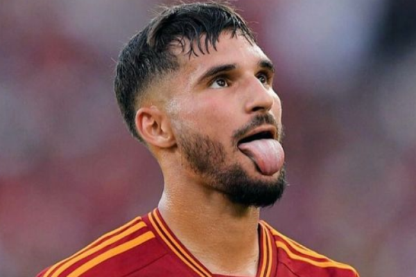 Houssem Aouar plays key role in Roma's 3-0 victory in Serie A