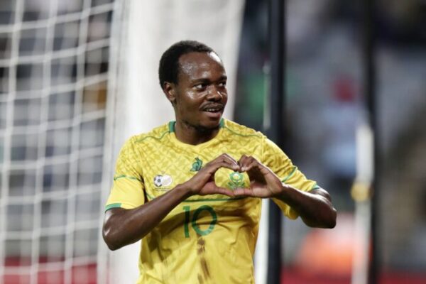 Hugo Broos defends Percy Tau amidst criticism following AFCON 2023 performance
