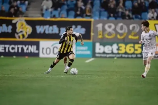 Anis Haj Moussa scores first goal with Vitesse Arnhem