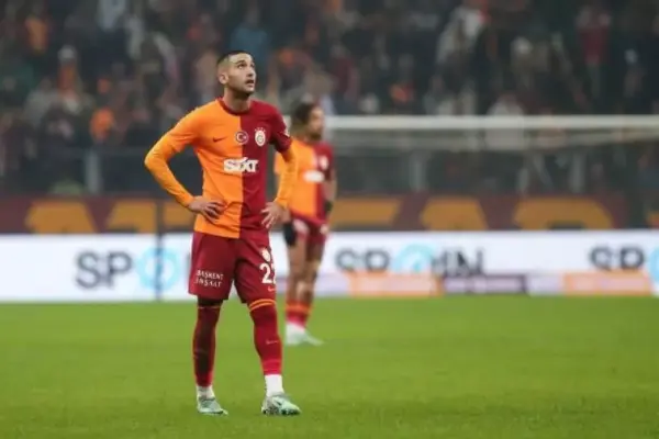 Hakim Ziyech faces struggles and uncertain future at Galatasaray