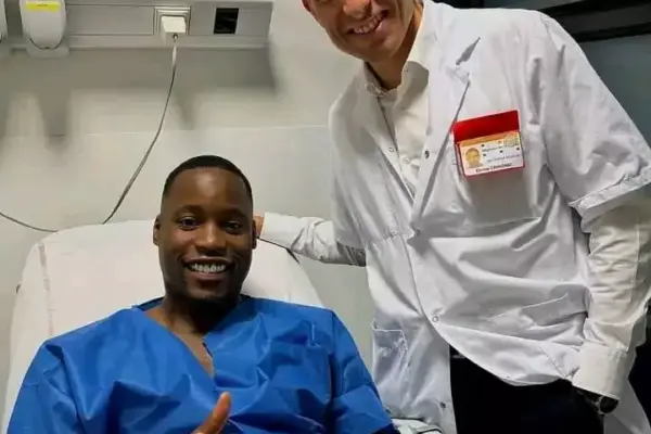 Rodez goalkeeper Lionel Mpasi triumphs in successful surgery