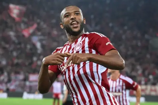 Ayoub El Kaabi leads Olympiacos to victory against Ferencvárosi TC in Europa conference league