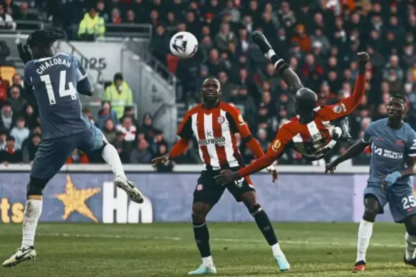 Yoane Wissa's acrobatic brilliance propels Brentford to a 2-1 lead against Chelsea