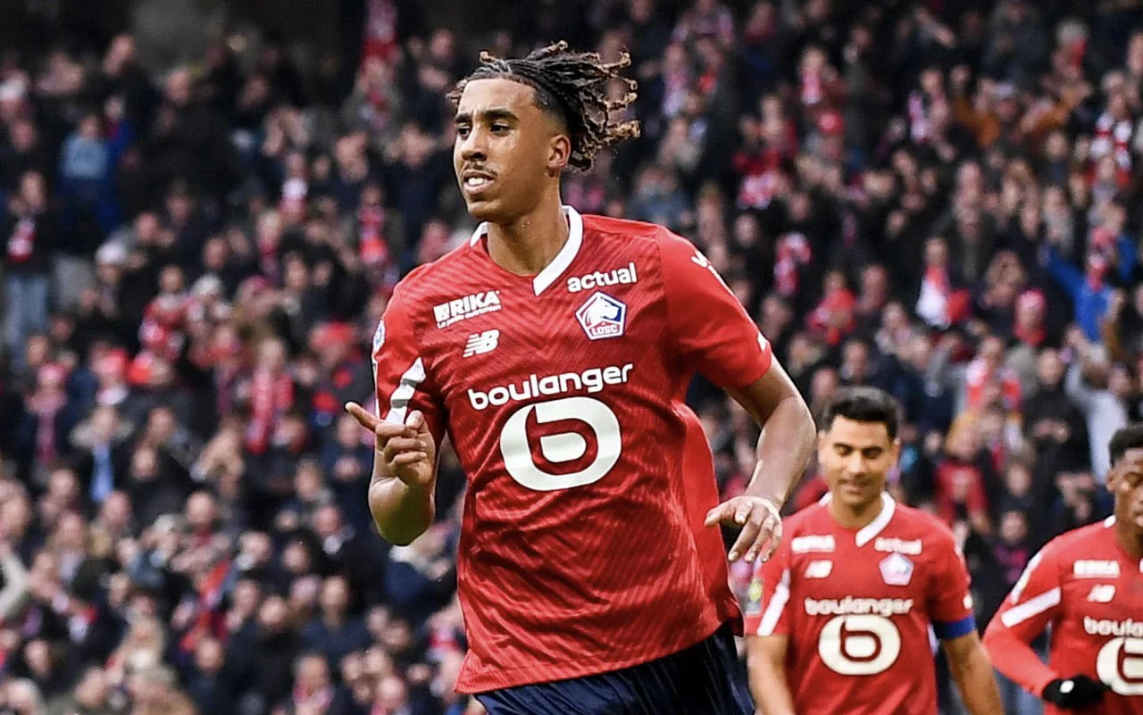 Lille's rising Star Leny Yoro: A defensive maestro drawing European giants' gaze