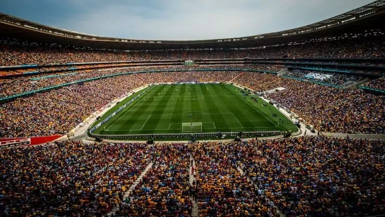 Orlando Pirates and Kaizer Chiefs clash in sold-out Soweto derby