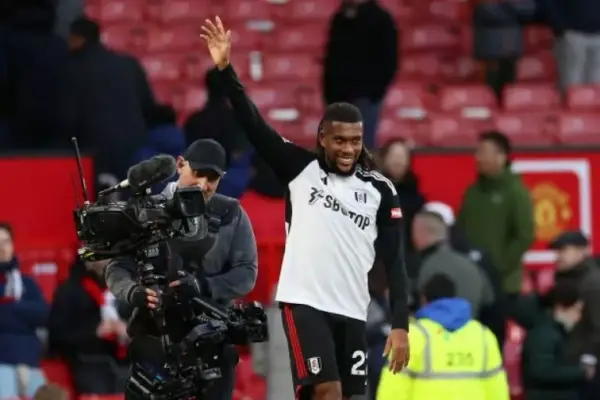 Alex Iwobi clinches Fulham's goal of the month award with Old Trafford stunner