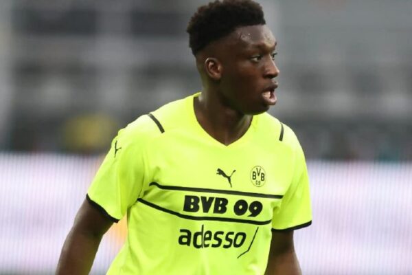 Abdoulaye Kamara faces multiple suitors as potential Bundesliga exit looms