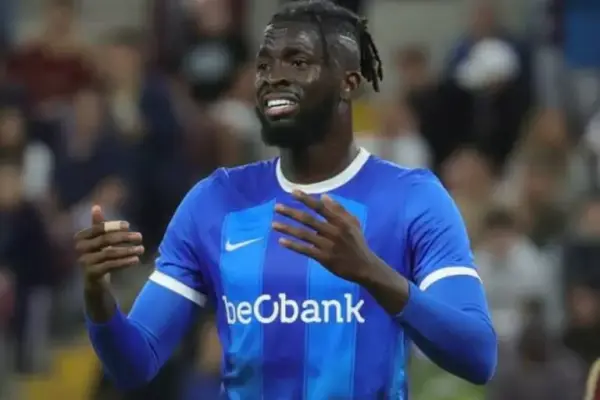 KRC Genk: Condemnation of racist Abuse against Tolu Arokodare