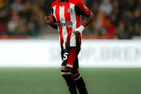 Brentford's Onyeka draws distinctions Between Toney and Osimhen's playing styles