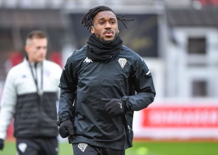 Standard de Liège faces crucial decision on Souleyman Doumbia's future