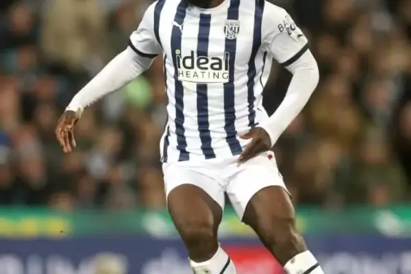 West Bromwich Albion's Cédric Kipré suffers injury blow against Millwall