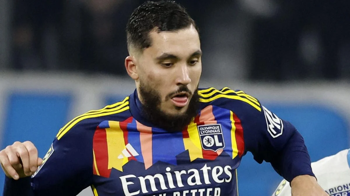 Algerian national team star Saïd Benrahma opens up about team dynamics and player recruitment