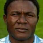 FOOTBALL SOUTH AFRICA: COACH GORDON IGEUSND REMAINS IN POST
