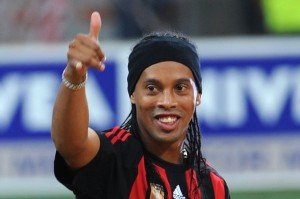 Ronaldinho 300x199 3