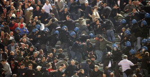 Violencestunis 300x154 1
