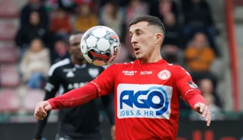 Algerian international Abderrahmane Kaderi emerges as Kortrijk's star player of the season