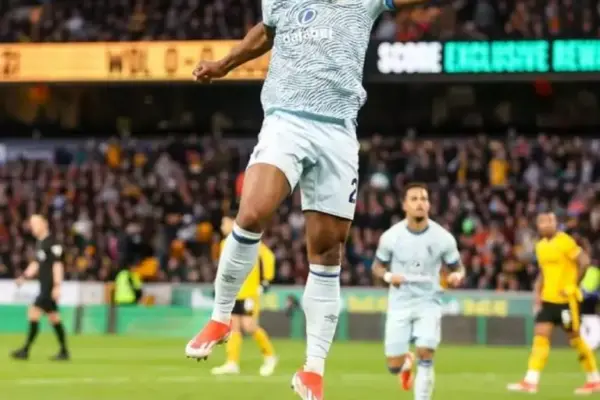 Antoine Semenyo strikes again as Bournemouth takes lead against Wolverhampton