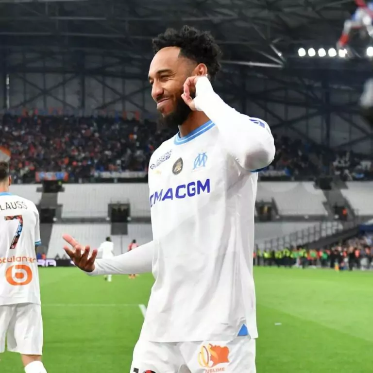 Pierre Emerick Aubameyangs strike propels Olympique de Marseille to early lead against Lens Pierre Emerick Aubameyangs strike propels Olympique de Marseille to early lead against Lens   Pierre Emerick Aubameyangs strike propels Olympique de Marseille to early lead against Lens   AfricaSoccercom