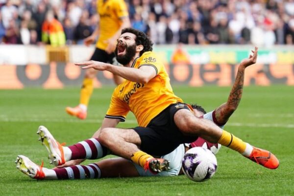 Wolverhampton's Rayan Aït-Nouri sidelined after Ankle injury