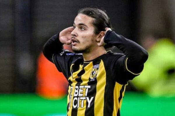 Algerian talent Anis Hadj Moussa draws interest from Spanish giants Sevilla