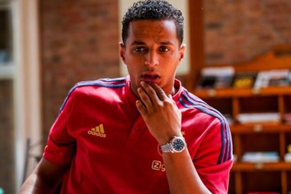 Mohammed Ihattaren departs SK Slavia Prague by mutual agreement