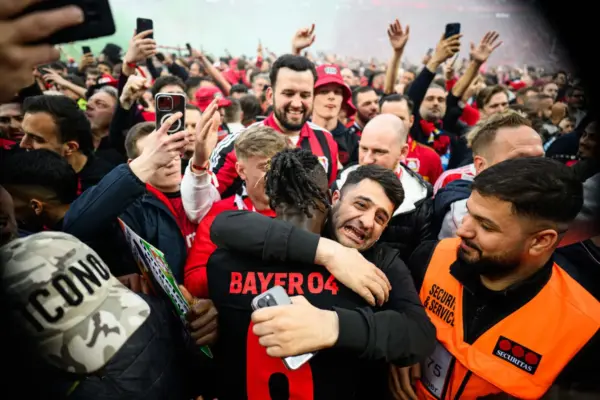 Bayer Leverkusen secures historic Bundesliga title with dominant victory